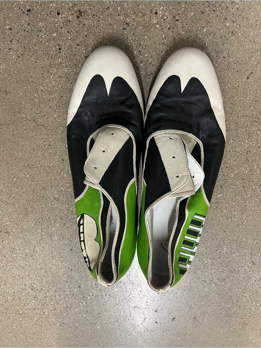 One of a kind Painted Common Projects Men’s Shoes